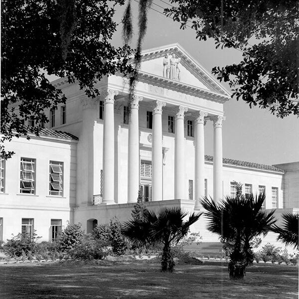 1906